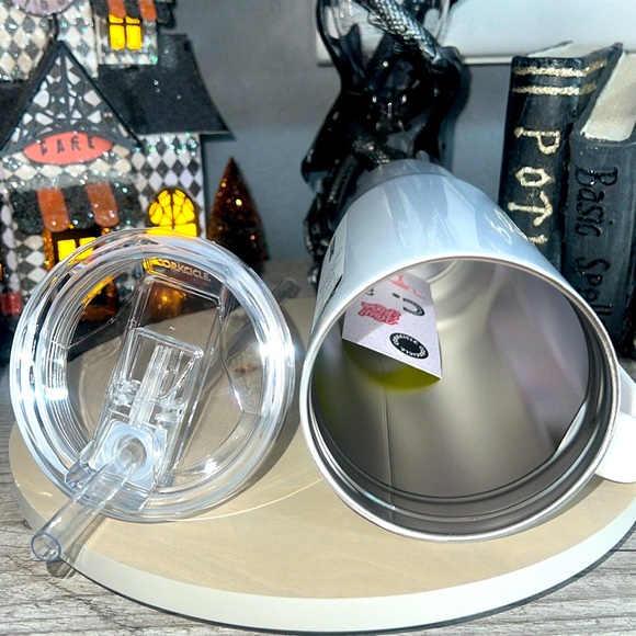 ❣️NWT❣️🦄 UNICORN MAGIC CRUISER
INSULATED TUMBLER WITH HANDLE - Picture 5 of 7